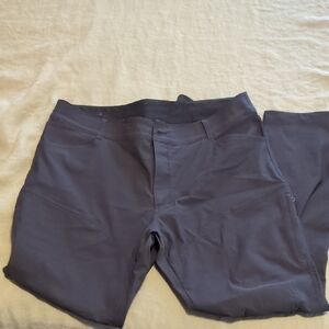 Kuhl men's Sz 38x32 Dark Gray Pant